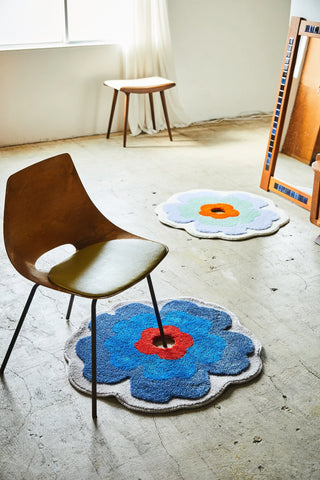 MIYOSHI RUG Large Flower Rug