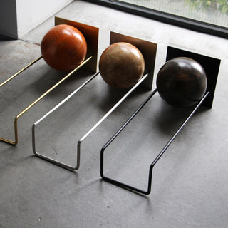 DETAIL Slope Bookend