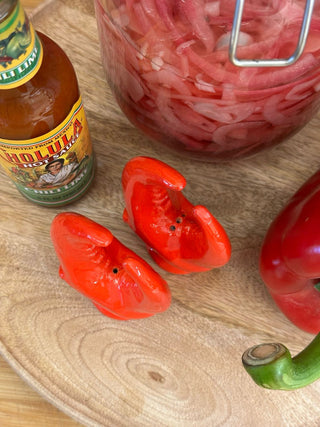 Lobster leg salt and pepper shaker set