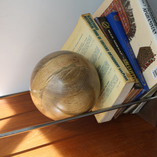DETAIL Slope Bookend