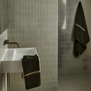 BAINA Emerald Hand Towel Moss