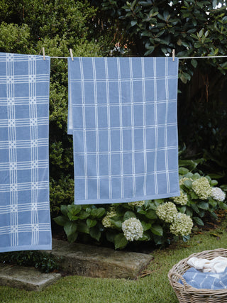BAINA Frisa Pool Towel