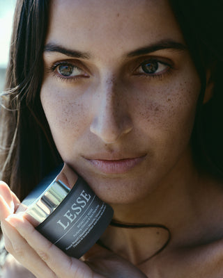 LESSE Bioactive Mask
