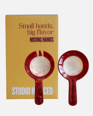 Mixing hands Burgundy