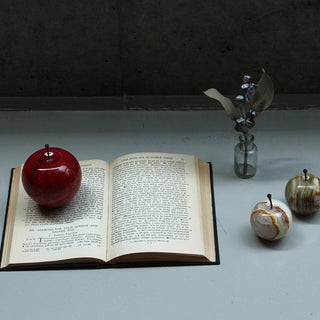 DETAIL Marble Apple – Large