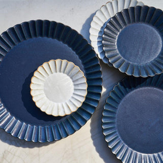 Marumitsu Poterie Small Navy Barbarie Plate - La Gent Thoughtful Gifts
