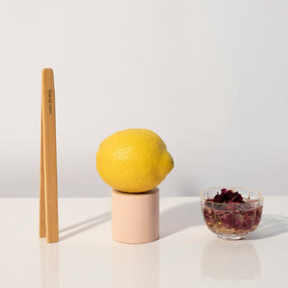 The Qi Bamboo Tongs - La Gent Thoughtful Gifts